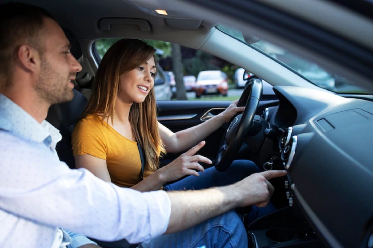 Quelle assurance pour un élève qui suit une formation auto école ?