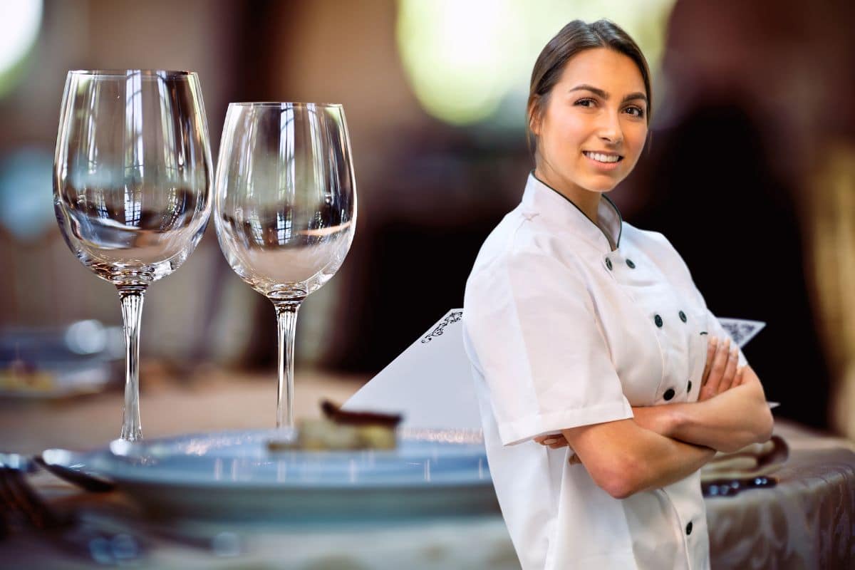 La France est reconnue mondialement pour ses contributions inégalées à la gastronomie, à la mode et à la culture. Mais parmi ces trésors, l'art de la table à la française occupe une place spéciale.