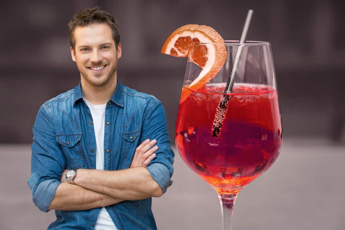 Une "culture de l’apéro" à laquelle refusait d’adhérer le salarié, qui l’a fait savoir et causant ainsi son licenciement. Mais un tel prétexte ne justifie pas de renvoyer un salarié et la Cour de cassation a donc rendu illicite le motif du licenciement.